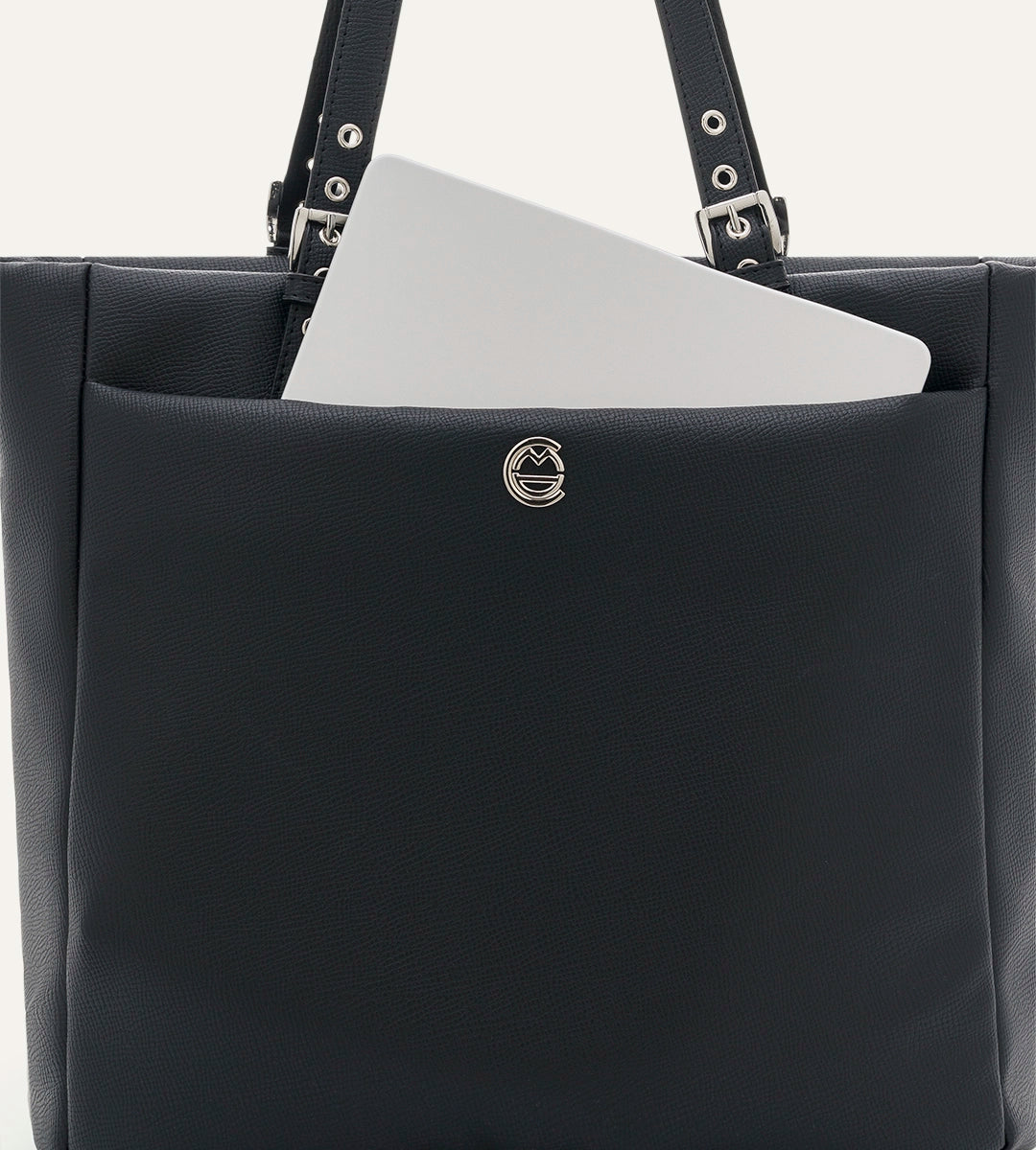 Minore Siyah E. Deri Nikel Bebek Çantası