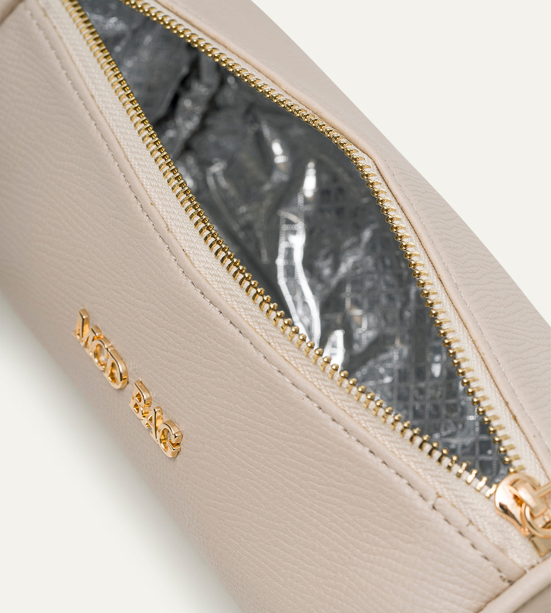 Leona Bej E. Deri Bebek Çantası