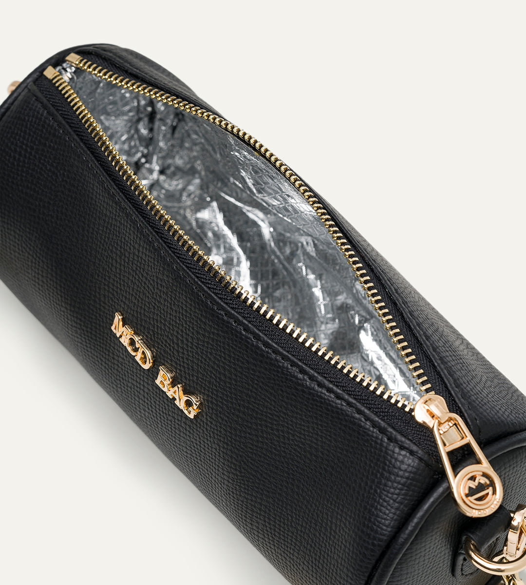 Leona Siyah E. Deri Bebek Çantası