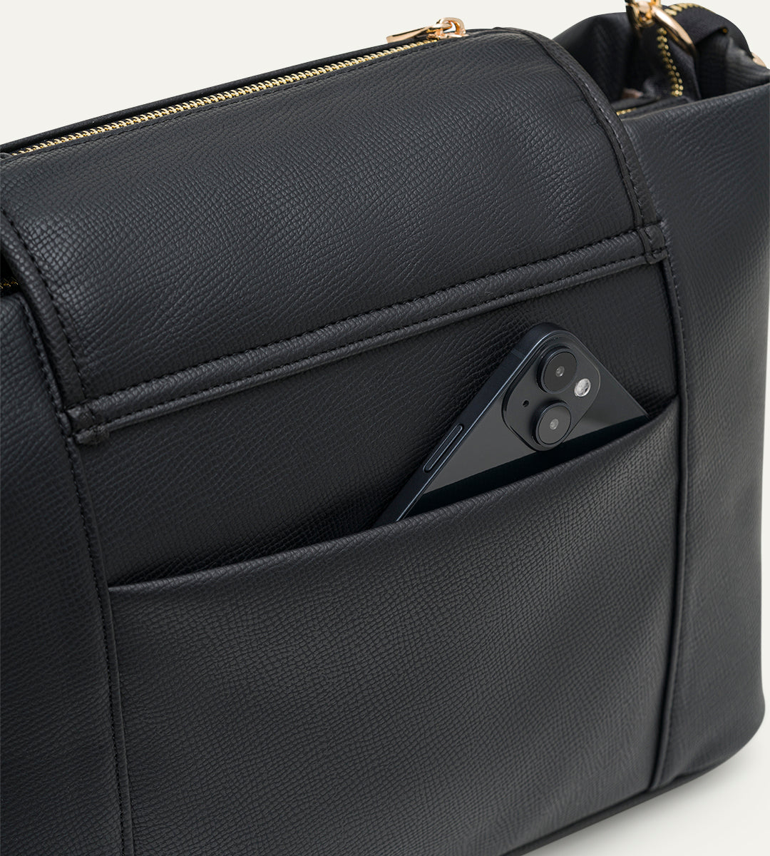 Luna Siyah E. Deri Bebek Çantası