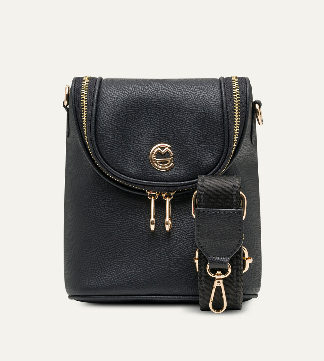 Lara Siyah E. Deri Bebek Çantası