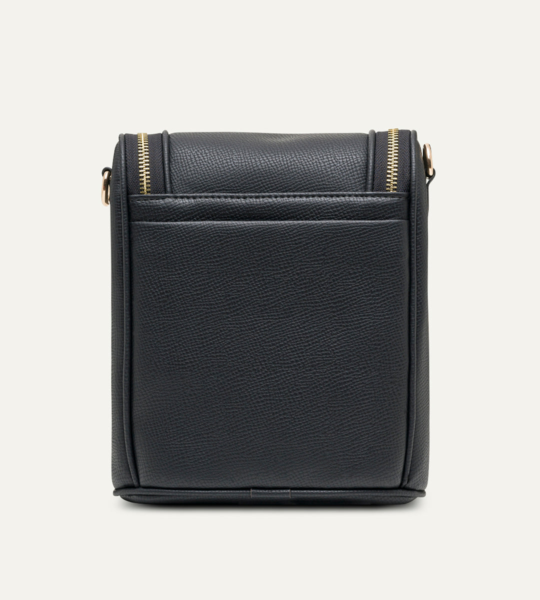 Lara Siyah E. Deri Bebek Çantası