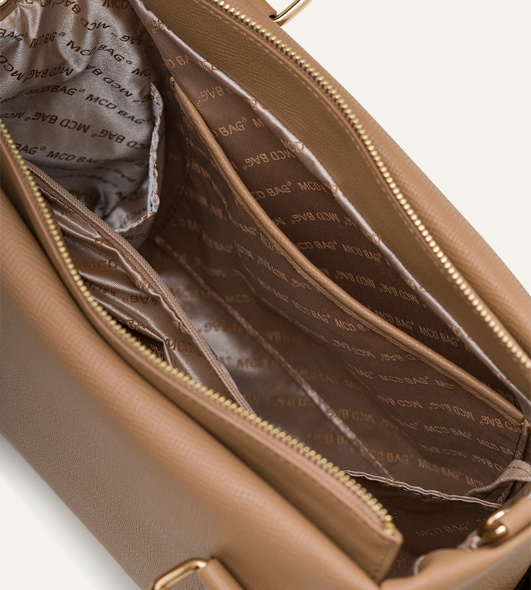 Elena Vizon E. Deri Bebek Çantası