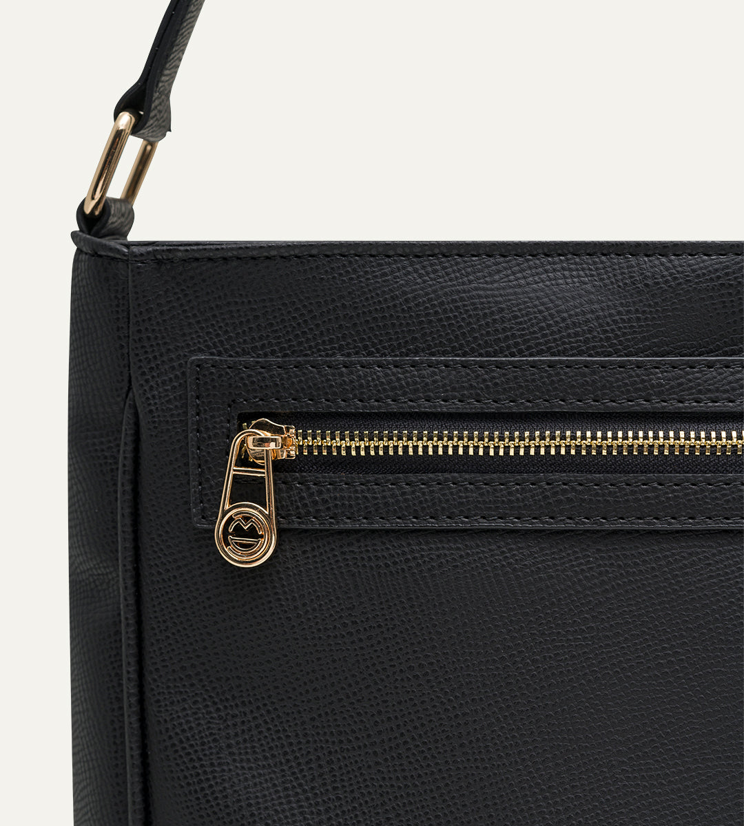 Rose Siyah E. Deri Bebek Çantası