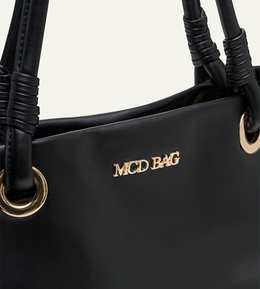 Verona Siyah Deri Bebek Çantası