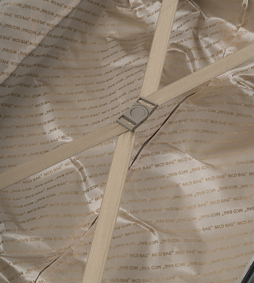 Solia Siyah PP Valiz Set