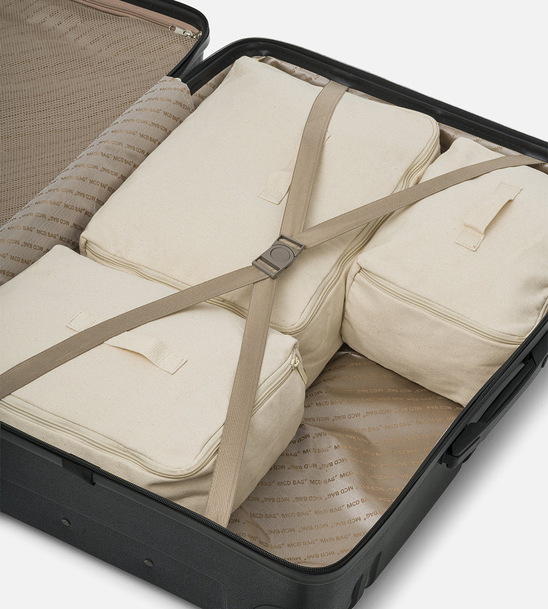 Solia Siyah PP Valiz Büyük Boy