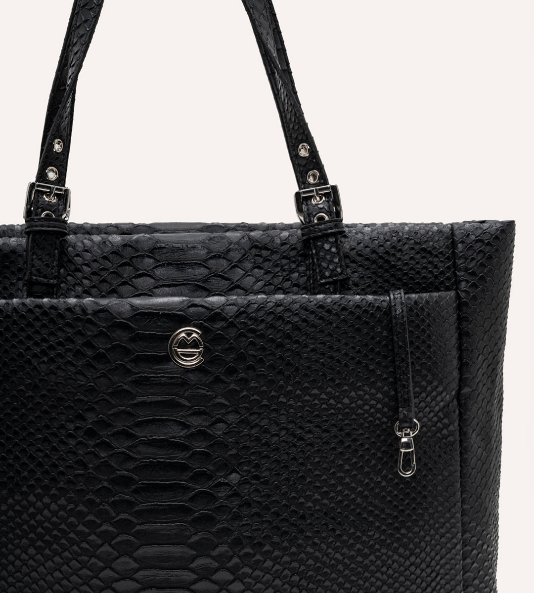 Minore Siyah Y. Deri Nikel Bebek Çantası